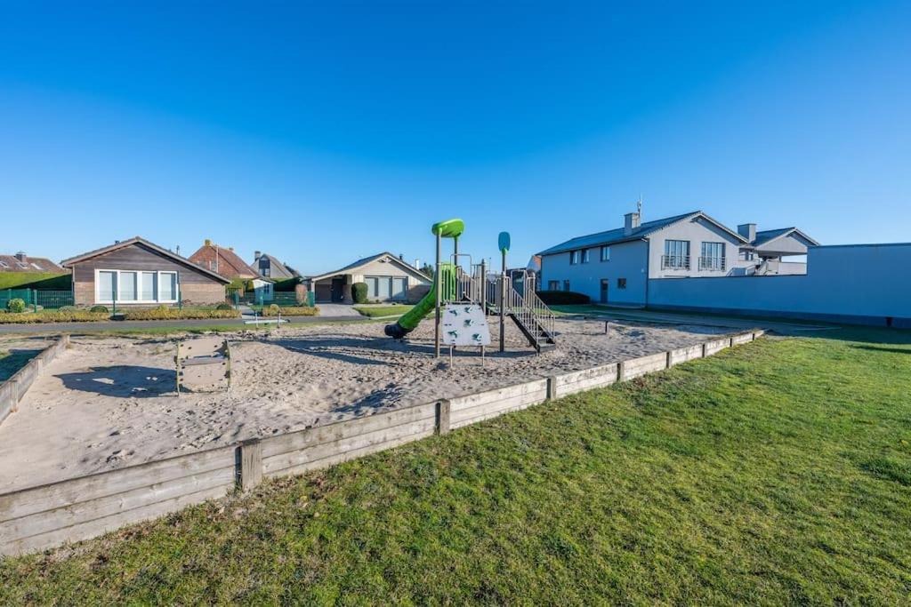 Bungalow De Strandjutter 8 Persons Middelkerke Eksteriør bilde